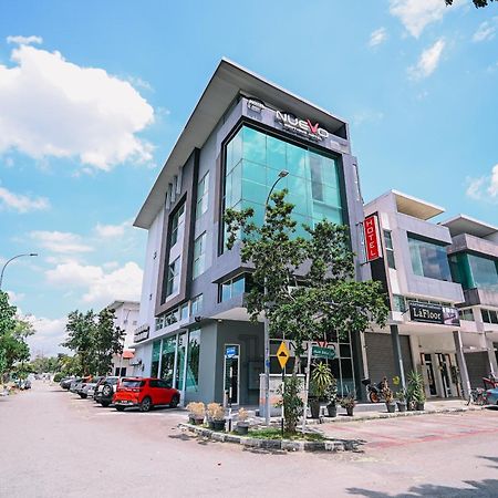 Swing & Pillows - Kota Kemuning Selangor Shah Alam Exterior photo
